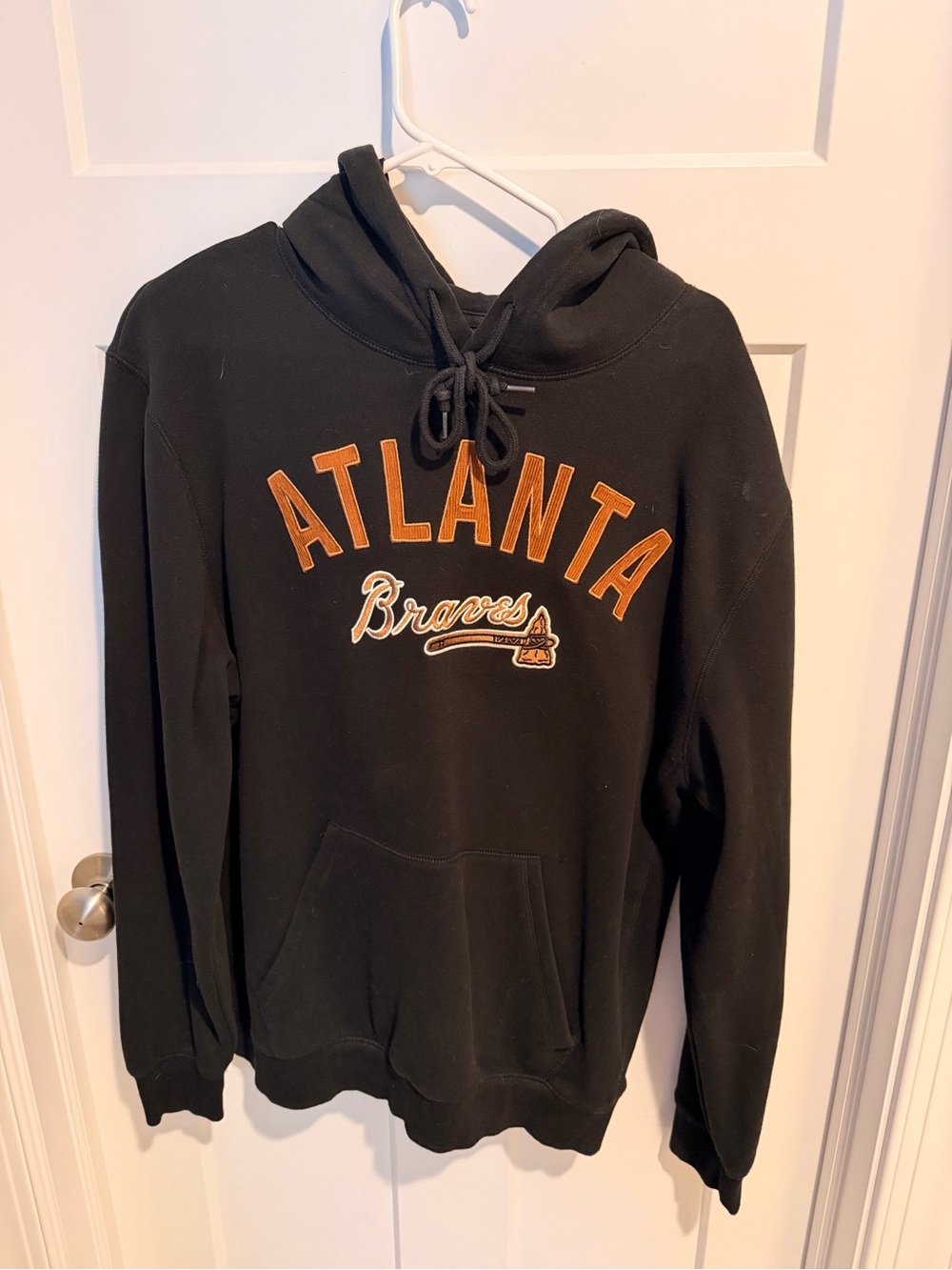 Atlanta Braves NewEra Throwback Black Pullover Hoodie